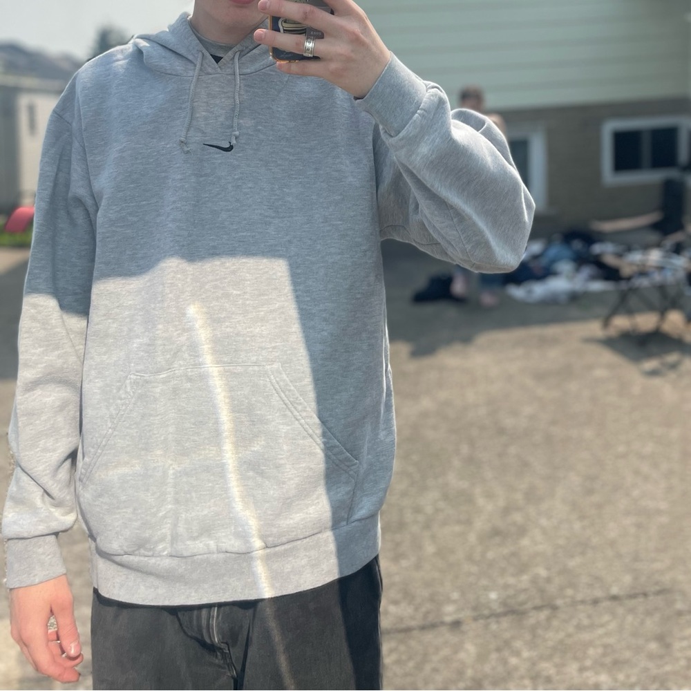 Vintage centre swoosh Nike hoodie